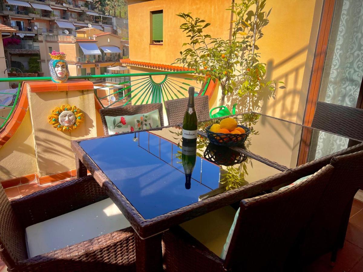La Fontanella Apartment Taormina Luaran gambar
